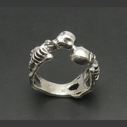 Серебряное кольцо 925 пробы "Два скелета"